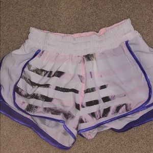 lululemon hotty hot short